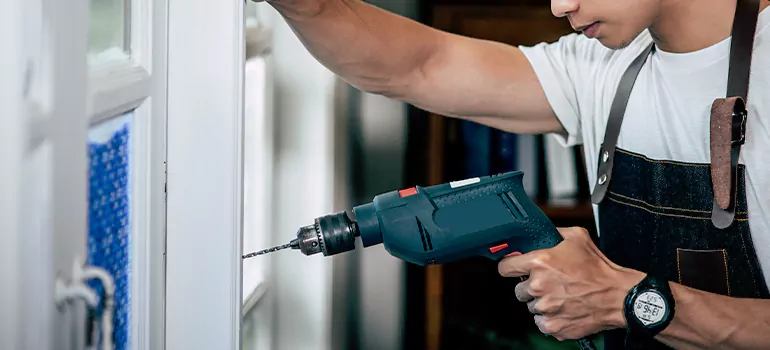 Residential Exterior Window Finishing in Riviera Beach, FL