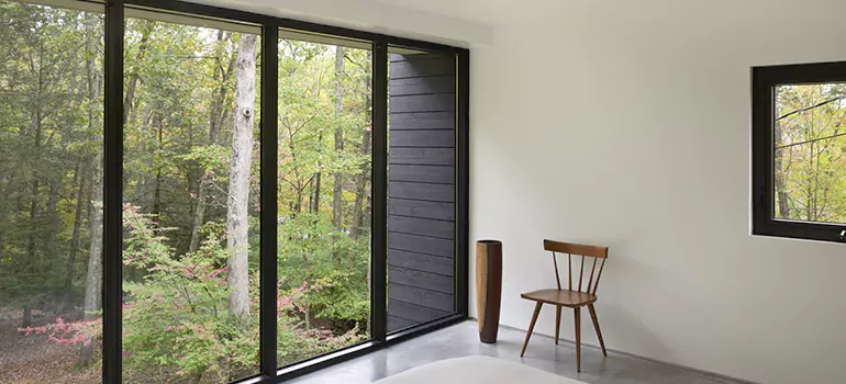 Bulletproof Window Protection Services in Riviera Beach, FL