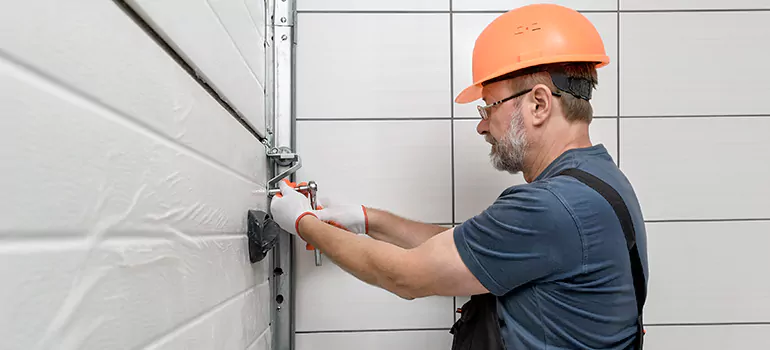 Garage Door Repair in Riviera Beach