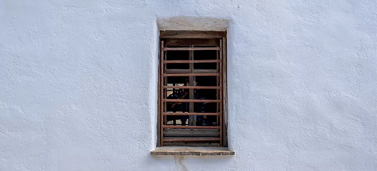 Residential Accordion Door Repair in Riviera Beach, FL